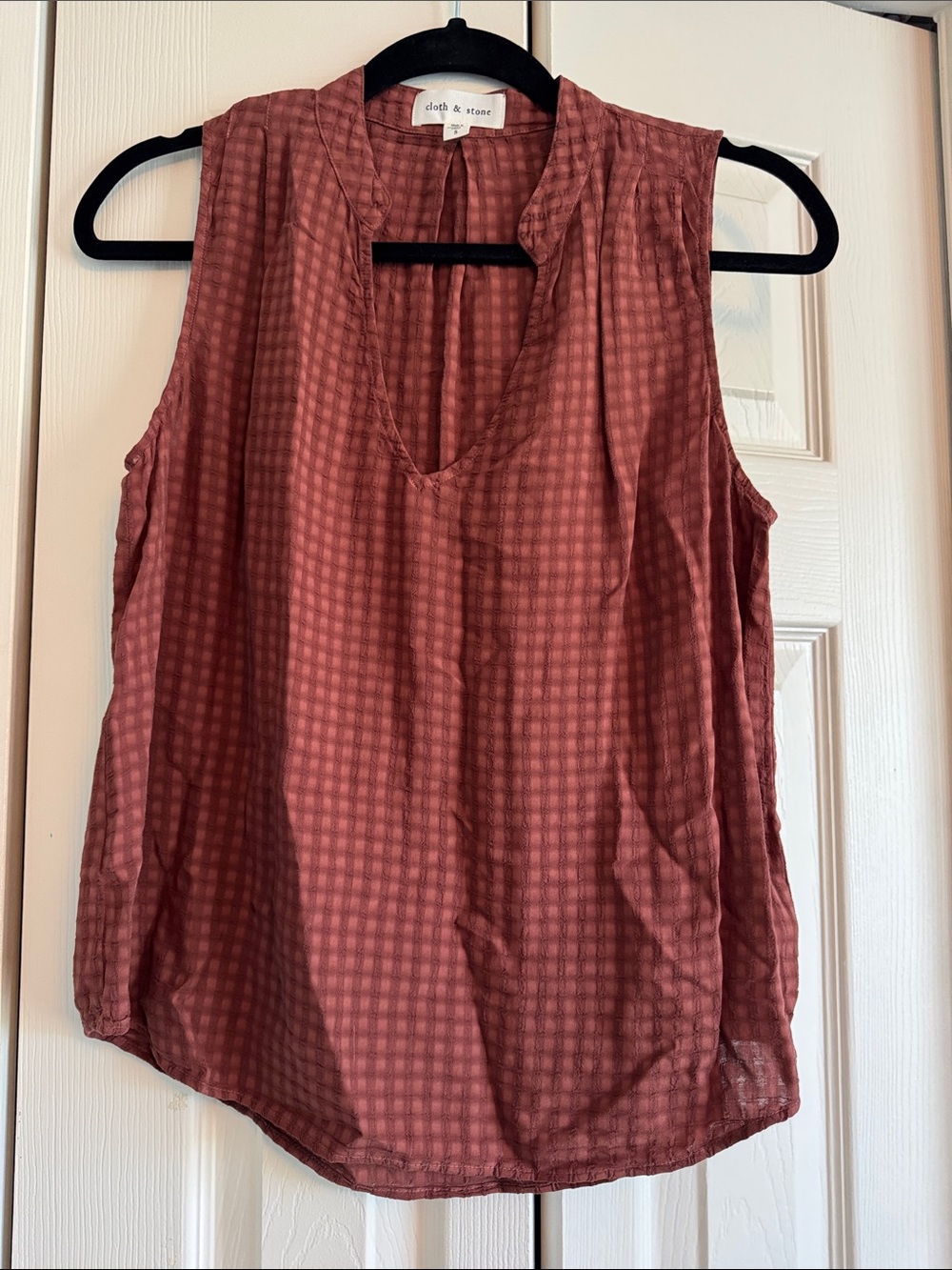 cloth & stone Burnt Orange Sleeveless V-Neck Textured Tank